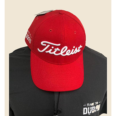 RED TITLEIST TOUR ELITE CAP WITH R2D LOGO